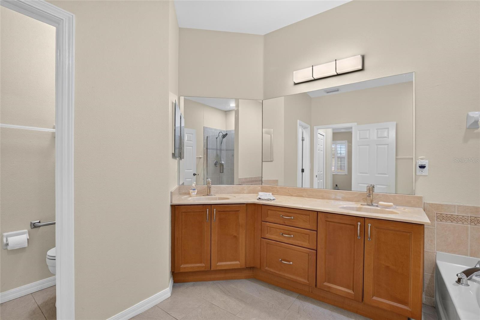 11428 CAPTIVA KAY DR — photo 24