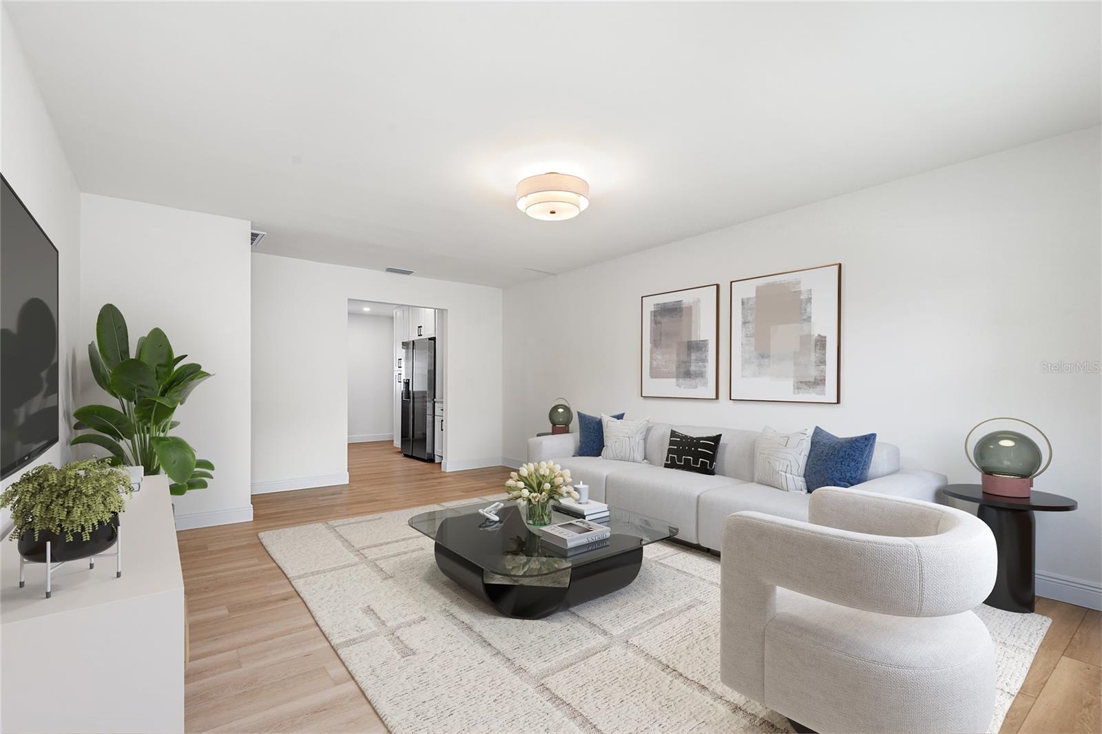 3011 W BINNICKER AVE #A — photo 2