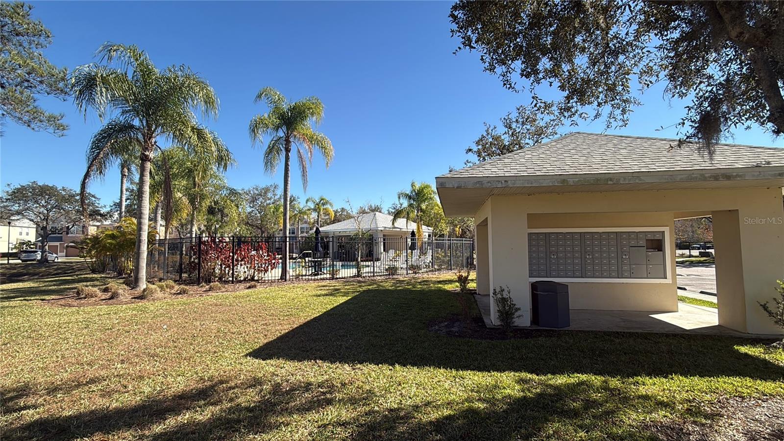 26627 CASTLEVIEW WAY — photo 27