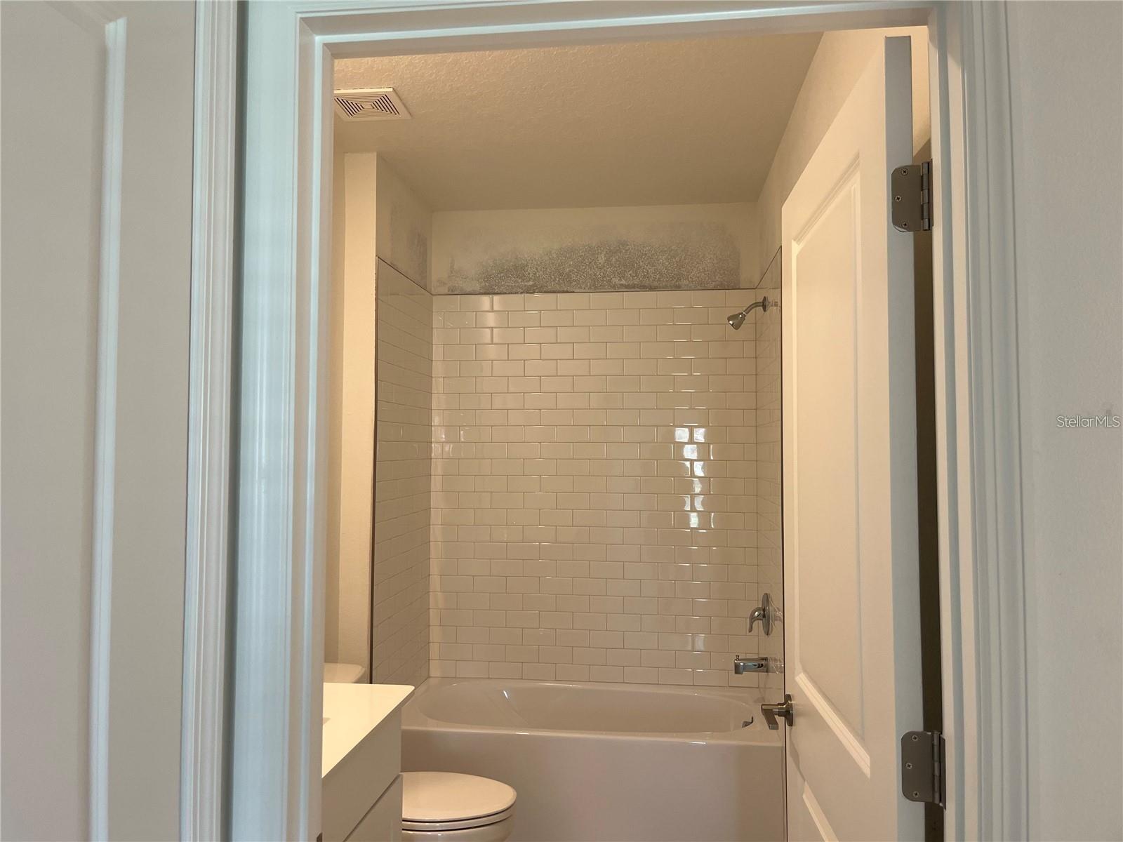 11186 RADIANT SHORE LOOP — photo 8
