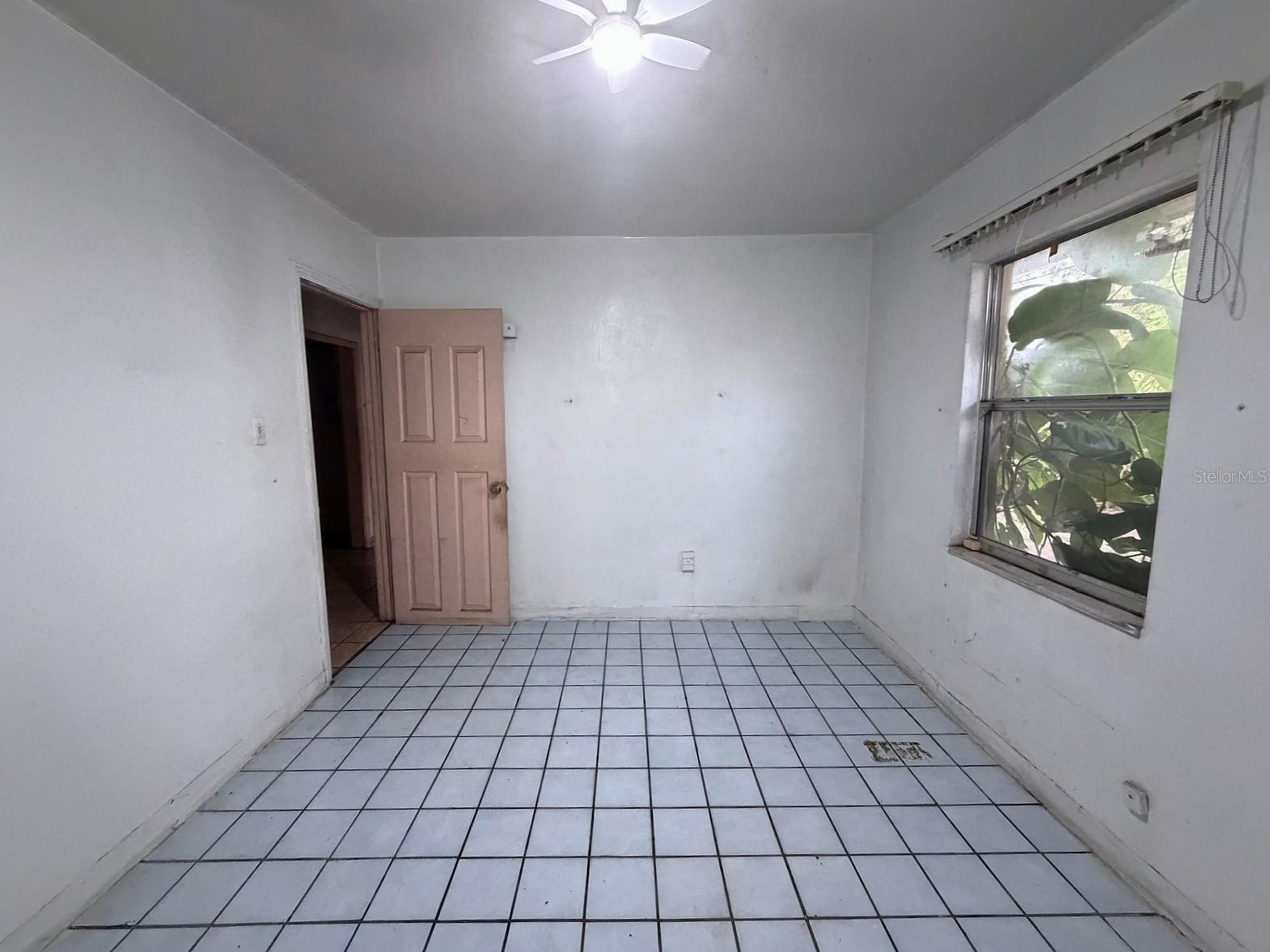 3801 E OSBORNE AVE — photo 17
