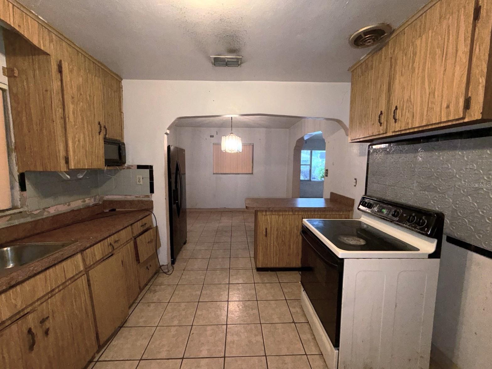 3801 E OSBORNE AVE — photo 7