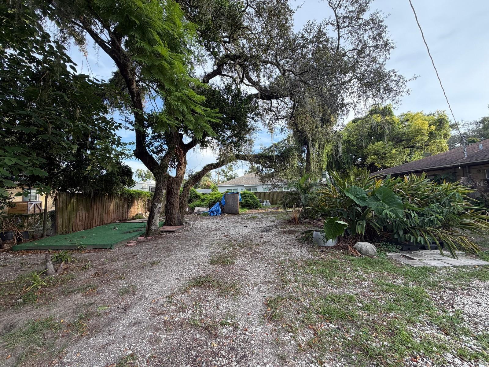 3801 E OSBORNE AVE — photo 28
