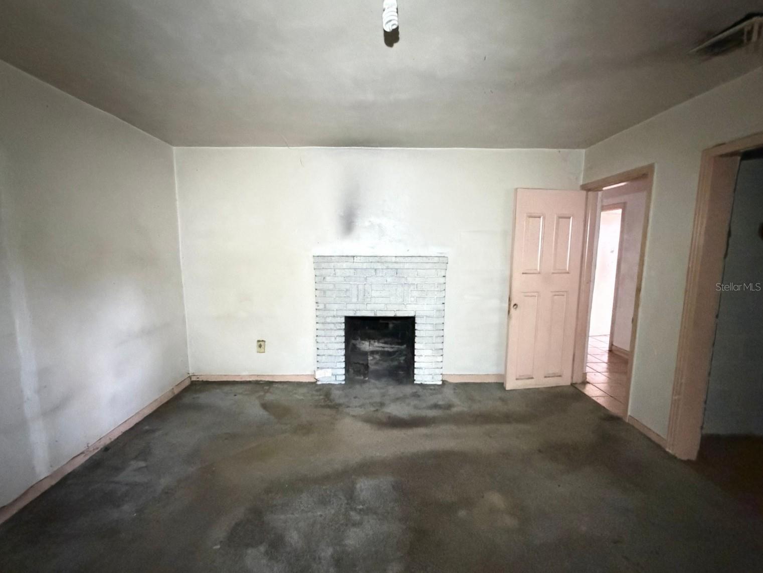 3801 E OSBORNE AVE — photo 18