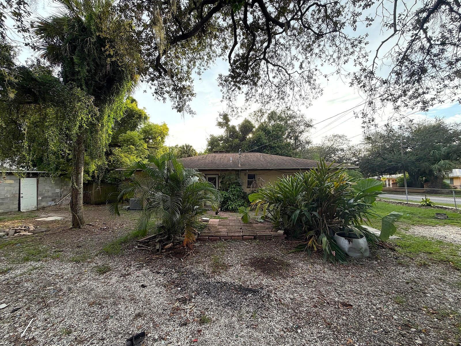 3801 E OSBORNE AVE — photo 30