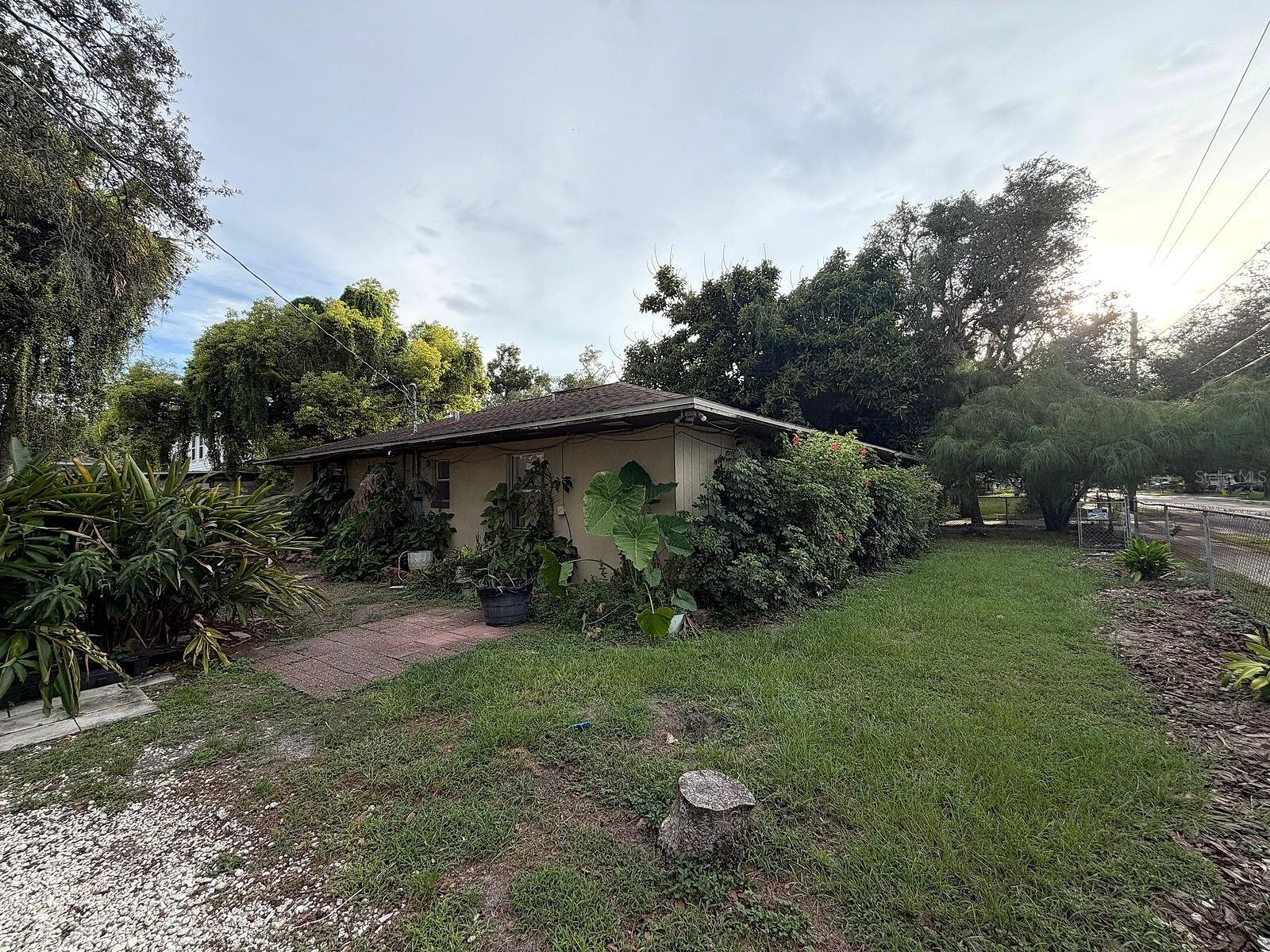 3801 E OSBORNE AVE — photo 27