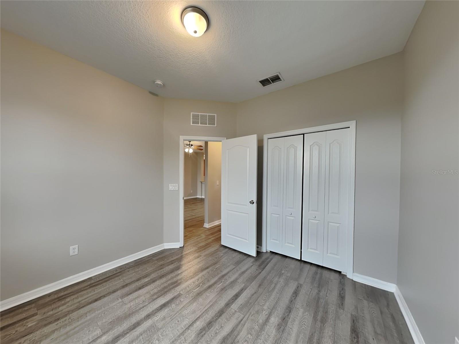 Home in SEFFNER — photo 11