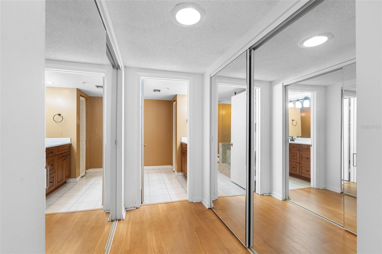 1480 GULF BLVD #1011 — photo 22