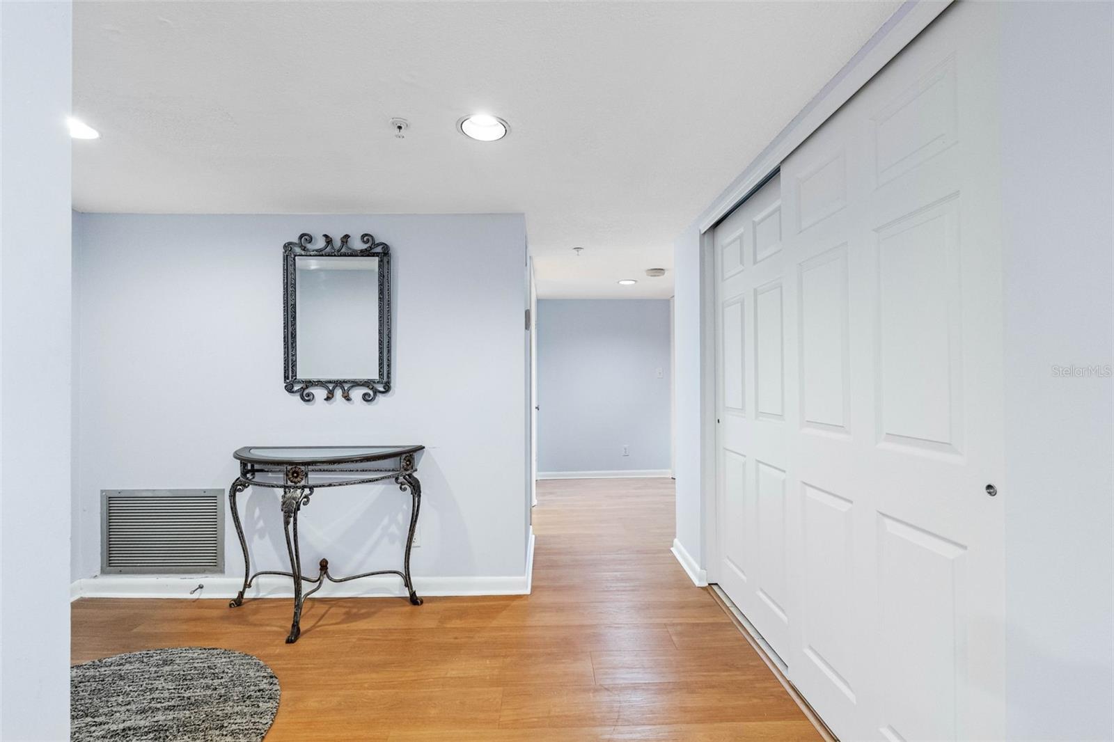 1480 GULF BLVD #1011 — photo 17