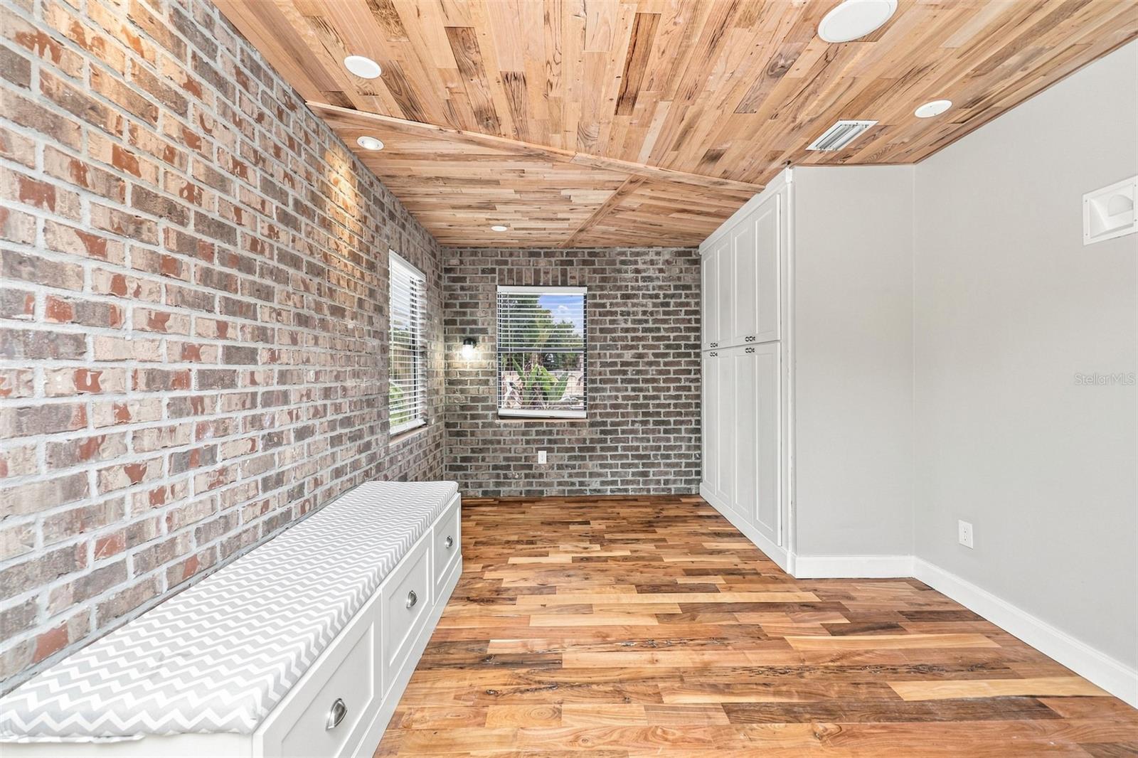 1010 MALLOW WAY — photo 17