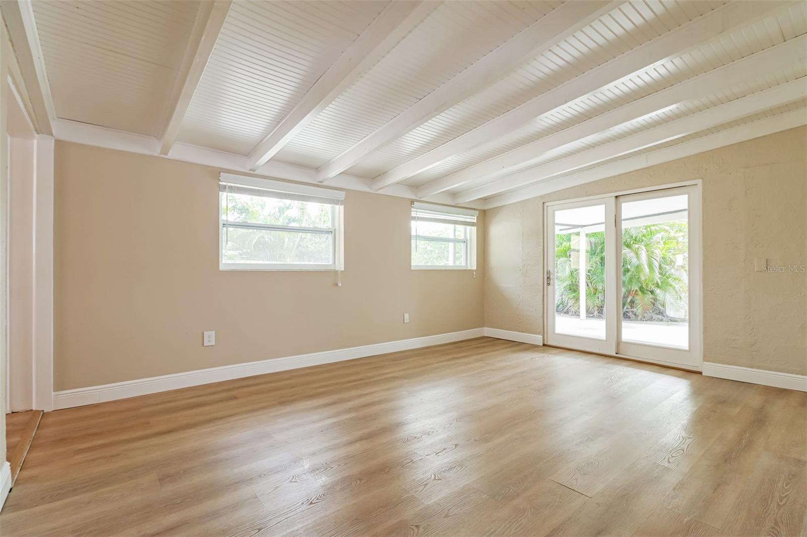 10293 SATSUMA RD — photo 7