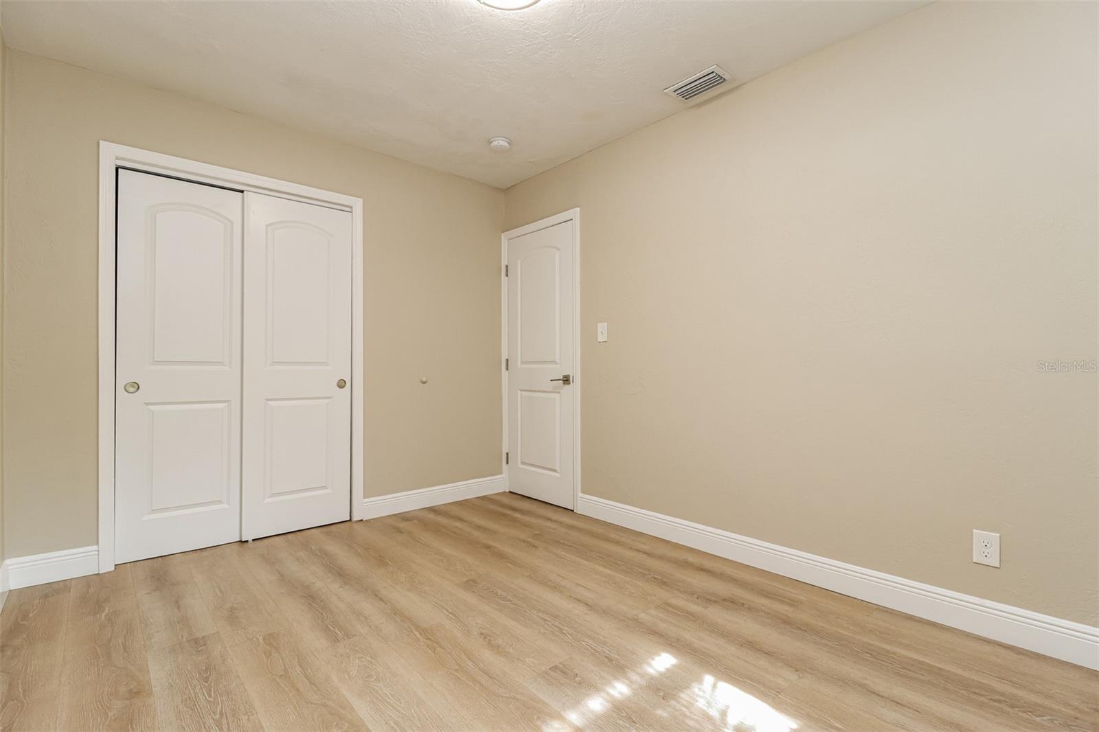 10293 SATSUMA RD — photo 15