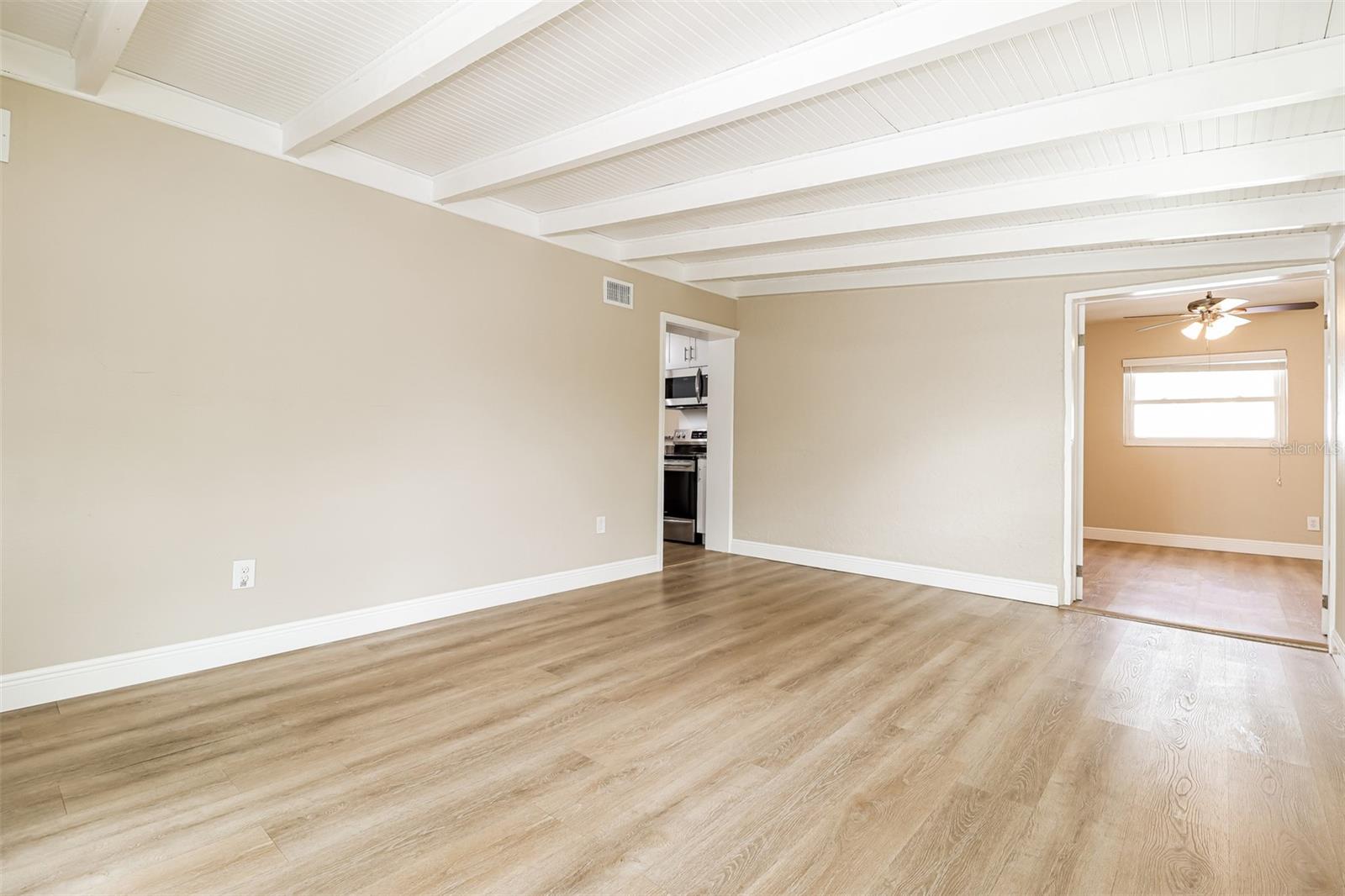 10293 SATSUMA RD — photo 8