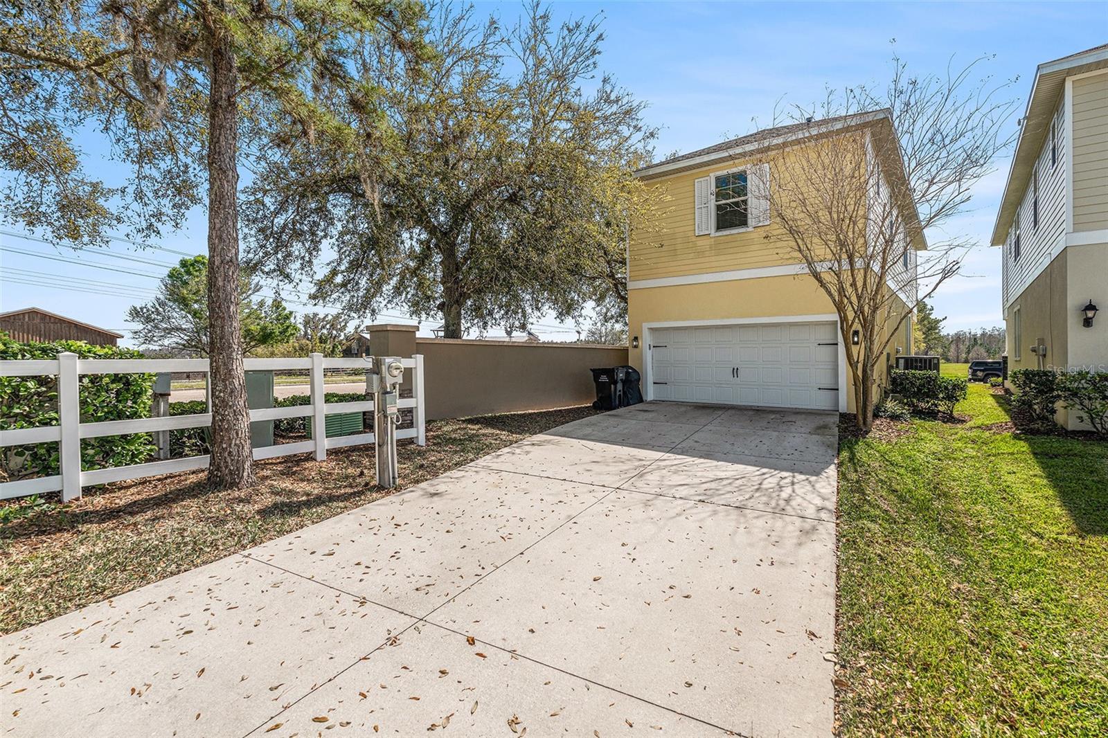 10715 MARSHA DR — photo 17