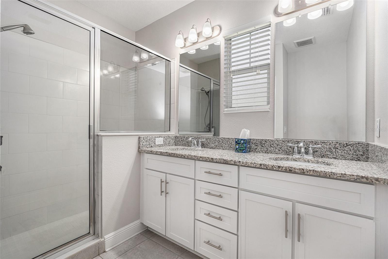 10715 MARSHA DR — photo 15