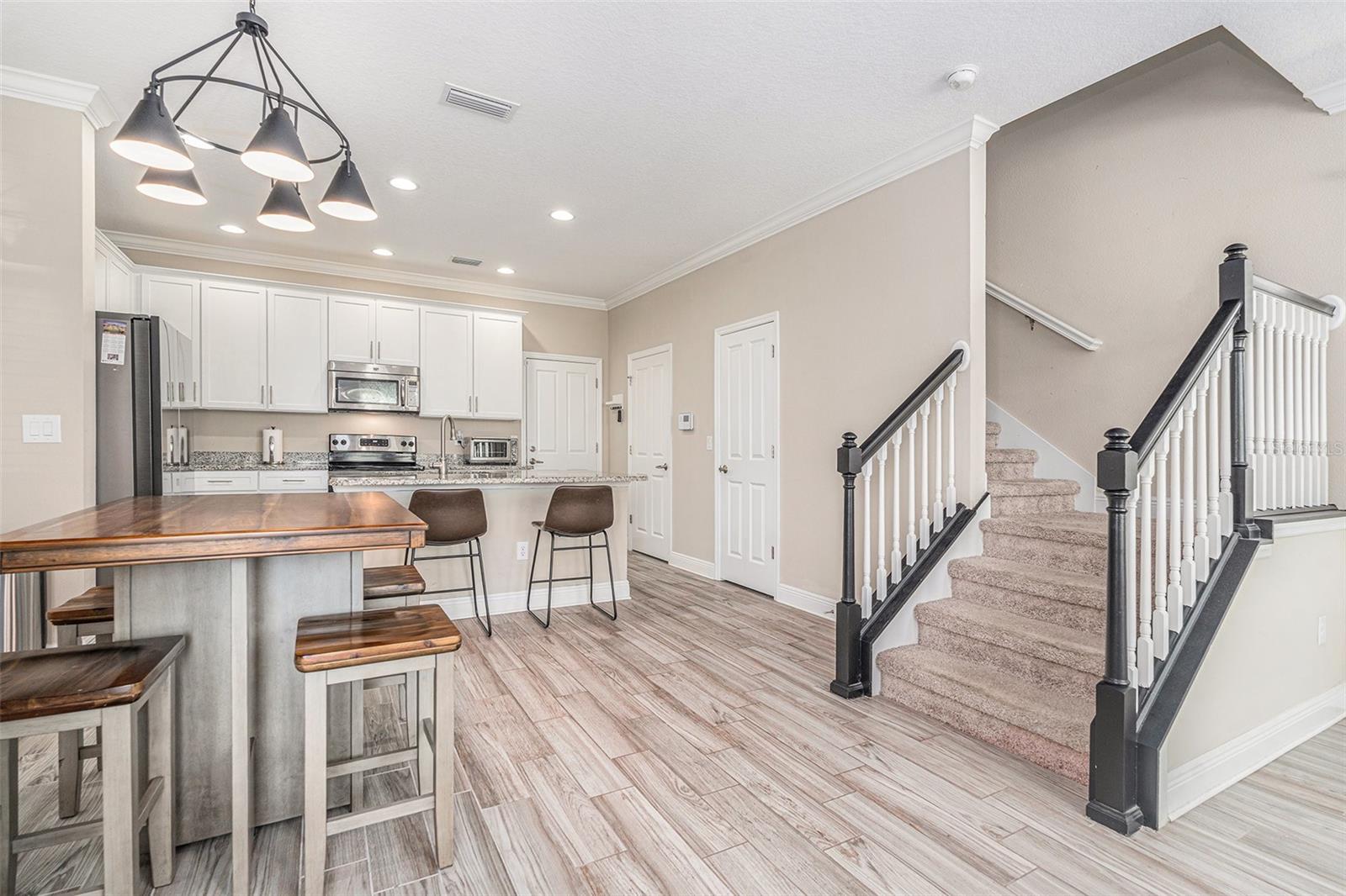 10715 MARSHA DR — photo 9