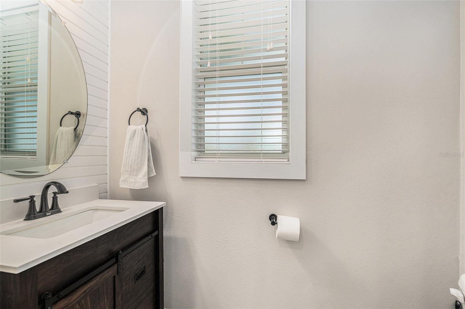 10715 MARSHA DR — photo 14