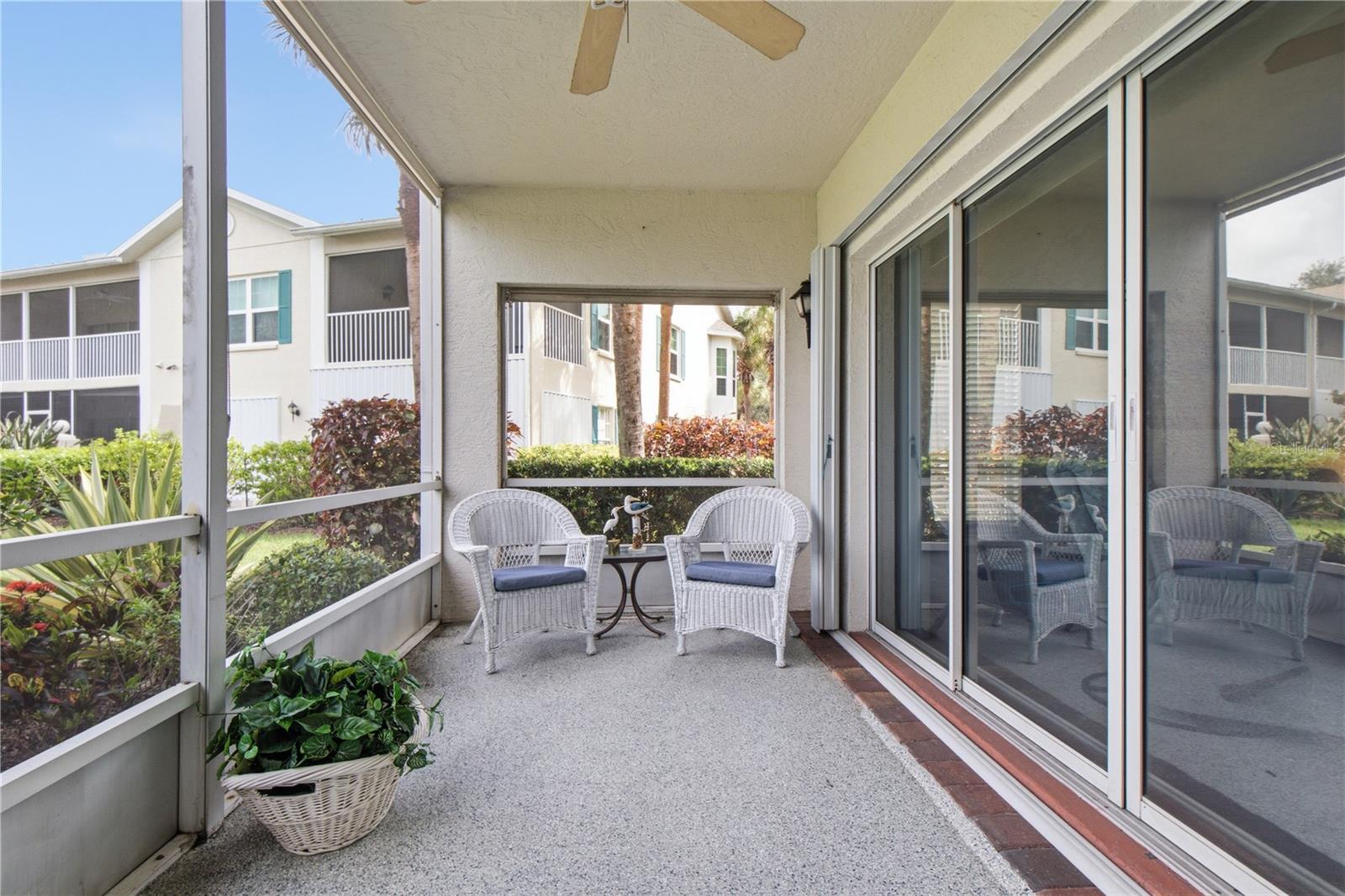 418 LAUREL LAKE DR #106 — photo 21