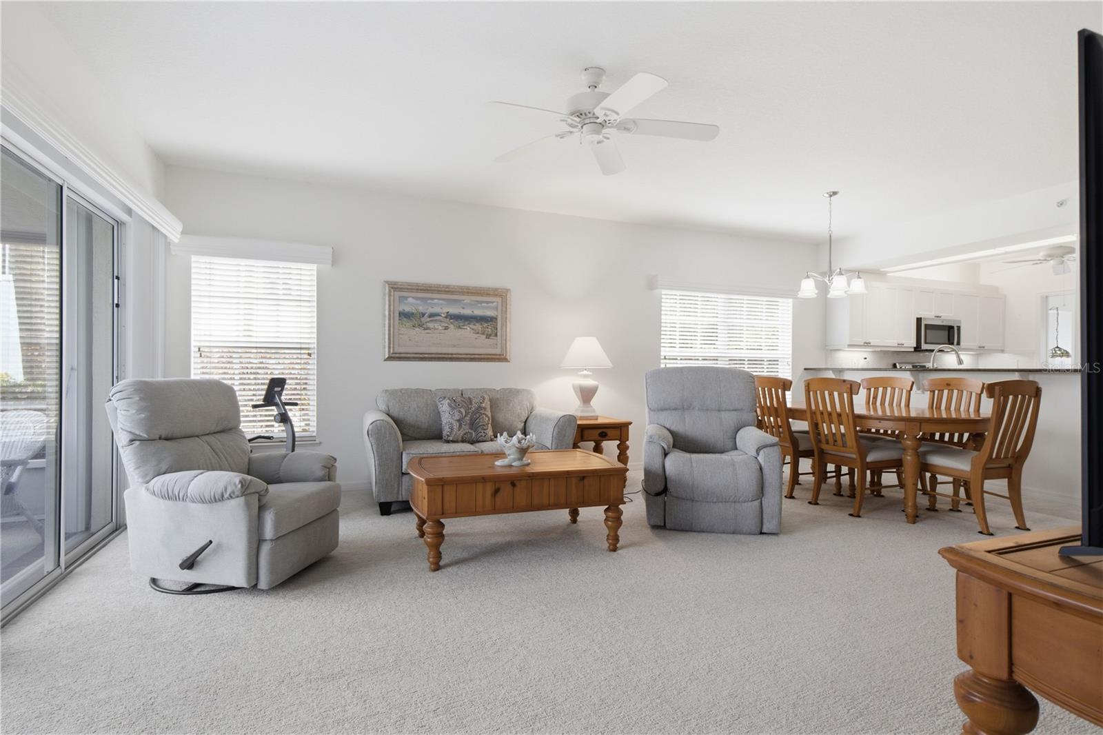 418 LAUREL LAKE DR #106 — photo 9