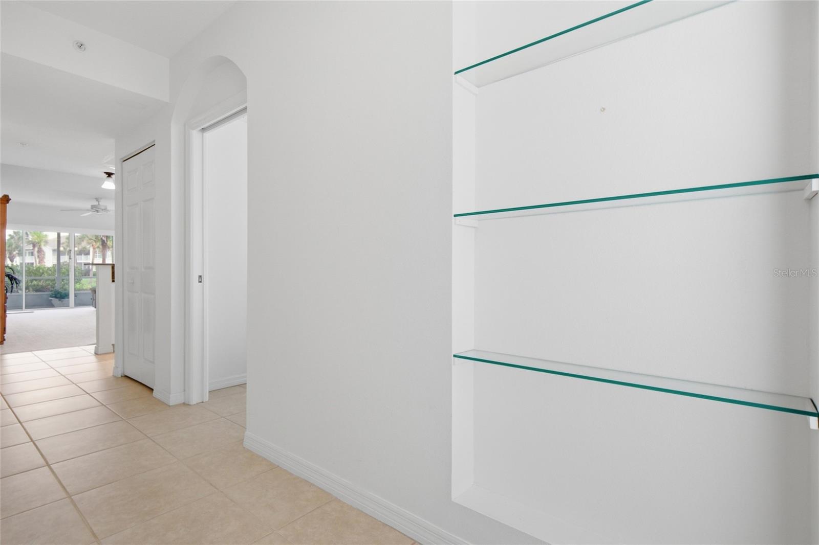 418 LAUREL LAKE DR #106 — photo 24