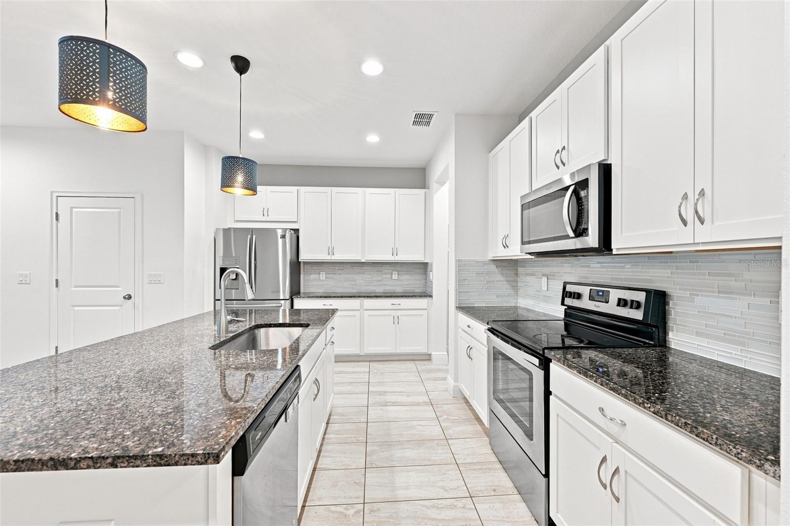 17871 STELLA MOON PL — photo 6