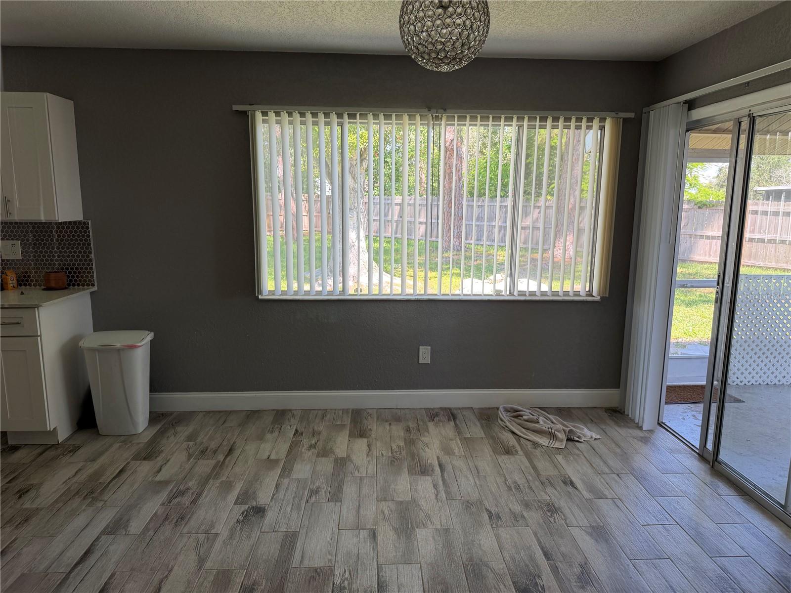 5493 TREKELL ST — photo 7