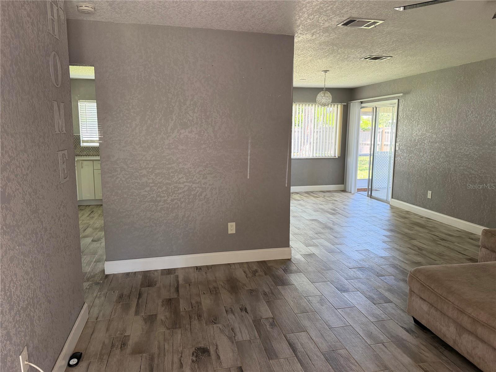 5493 TREKELL ST — photo 11
