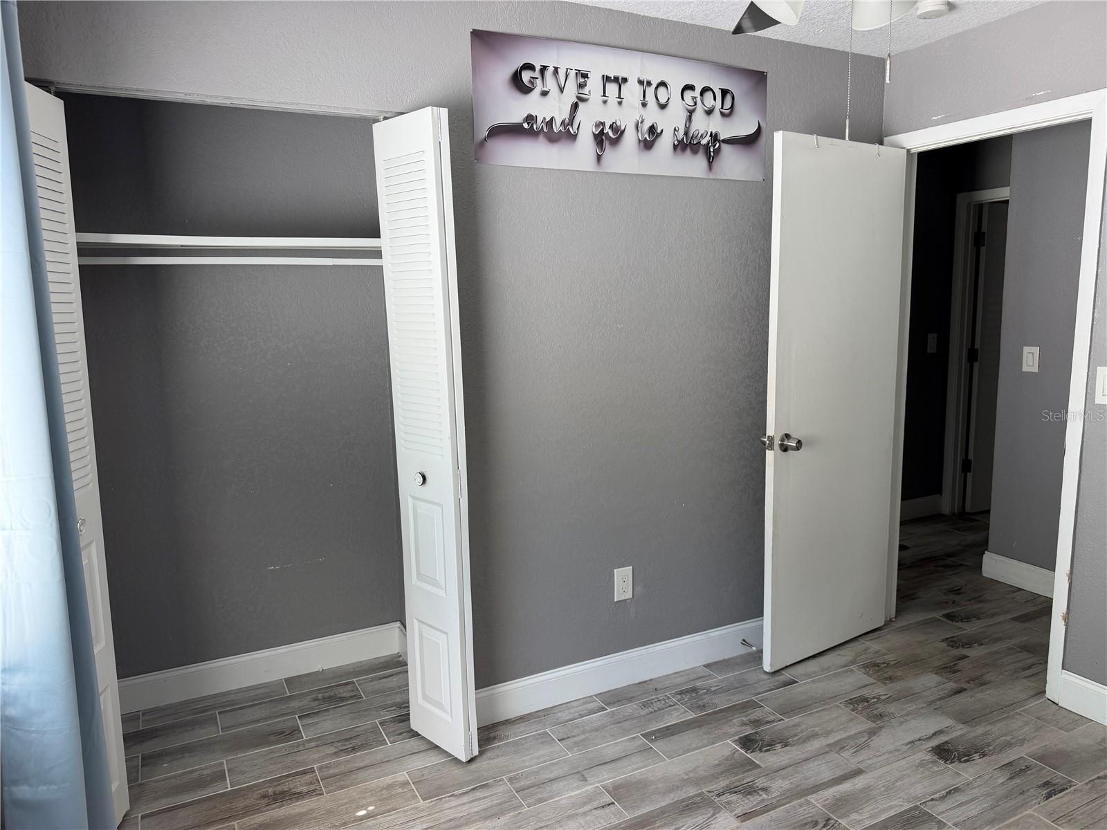 5493 TREKELL ST — photo 17
