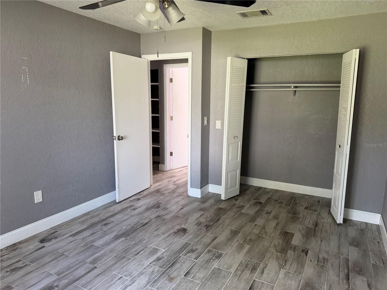 5493 TREKELL ST — photo 24
