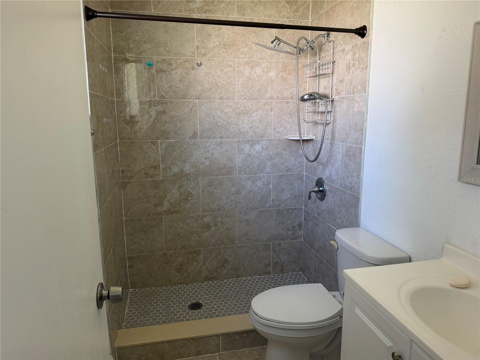 5493 TREKELL ST — photo 25
