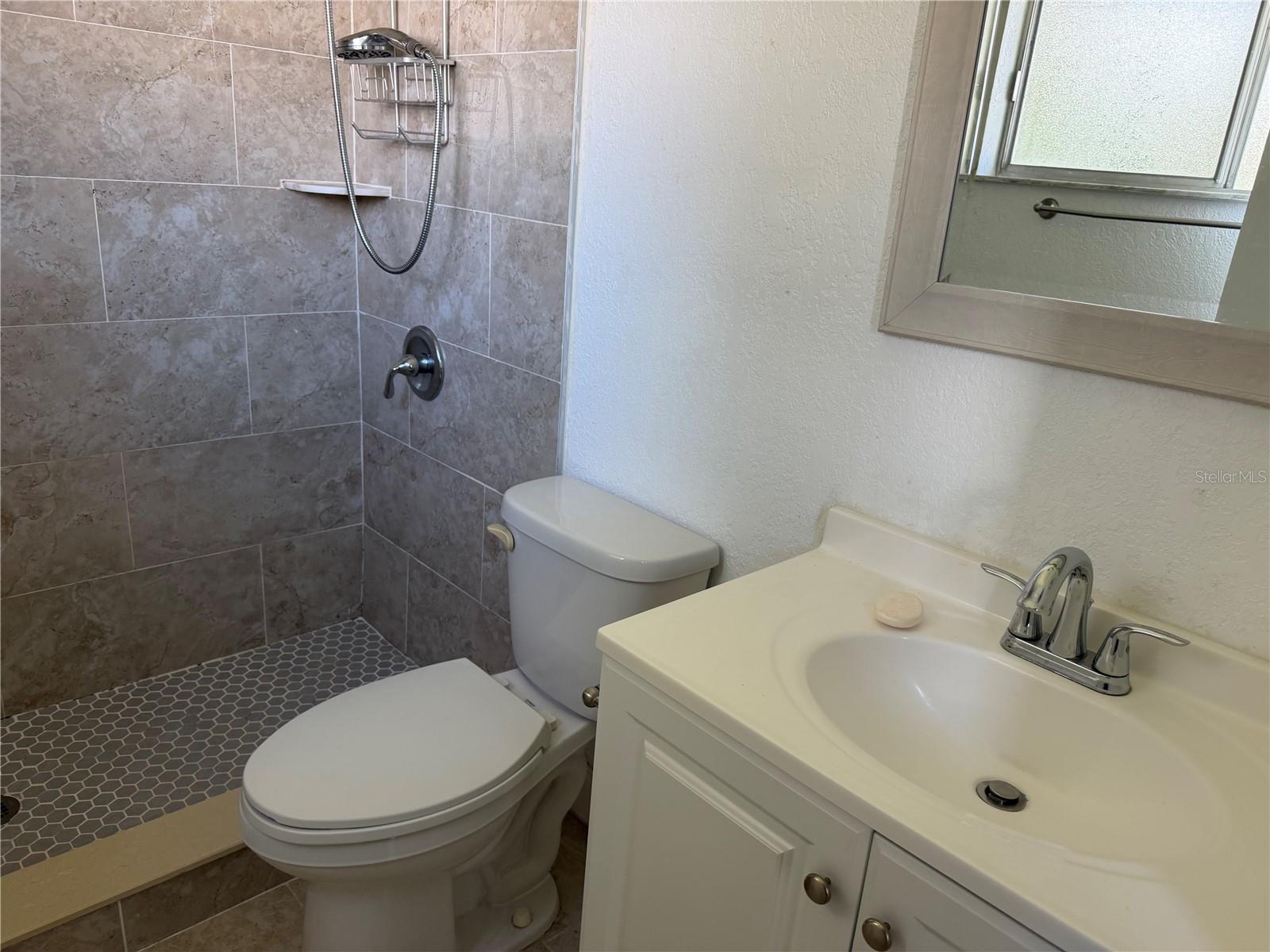 5493 TREKELL ST — photo 26