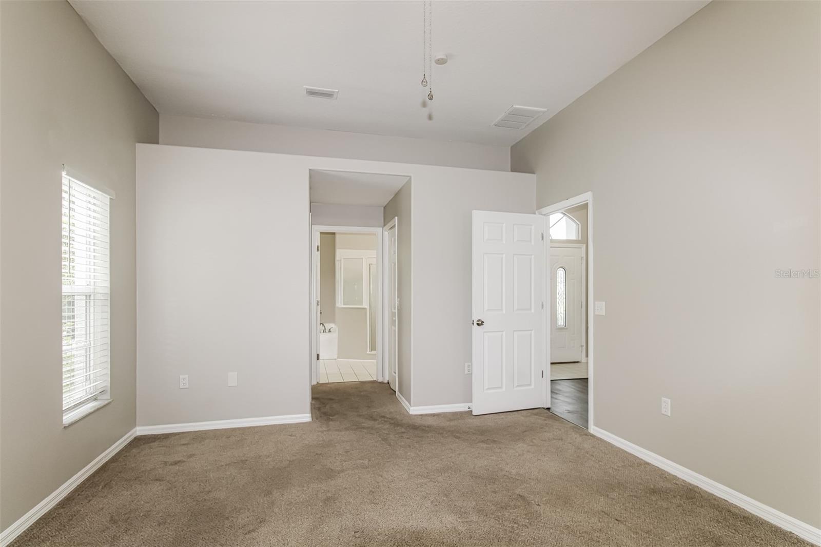 4604 TRIMBLE LN — photo 11