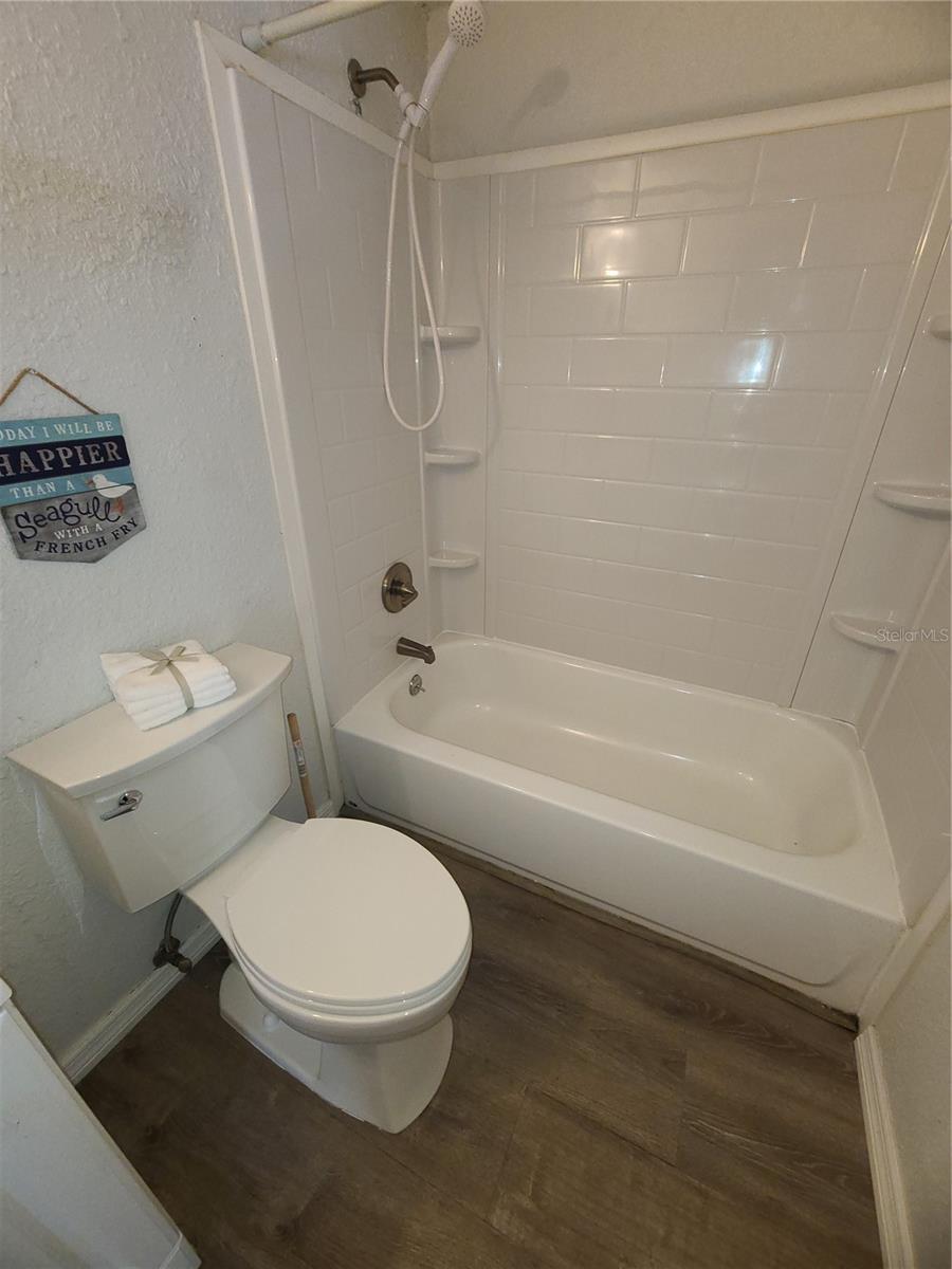 4214 E PALIFOX ST — photo 10
