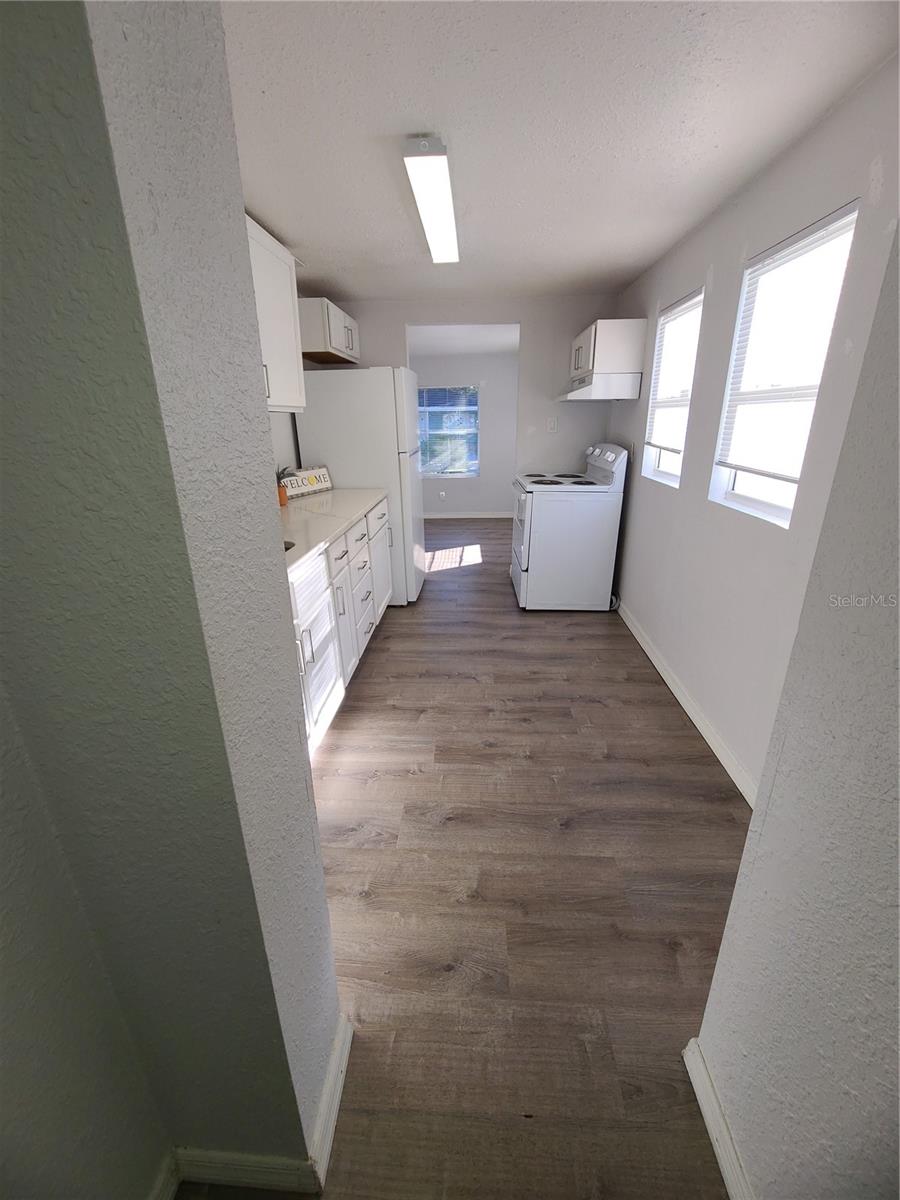 4214 E PALIFOX ST — photo 8