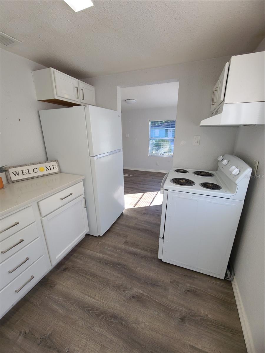 4214 E PALIFOX ST — photo 7