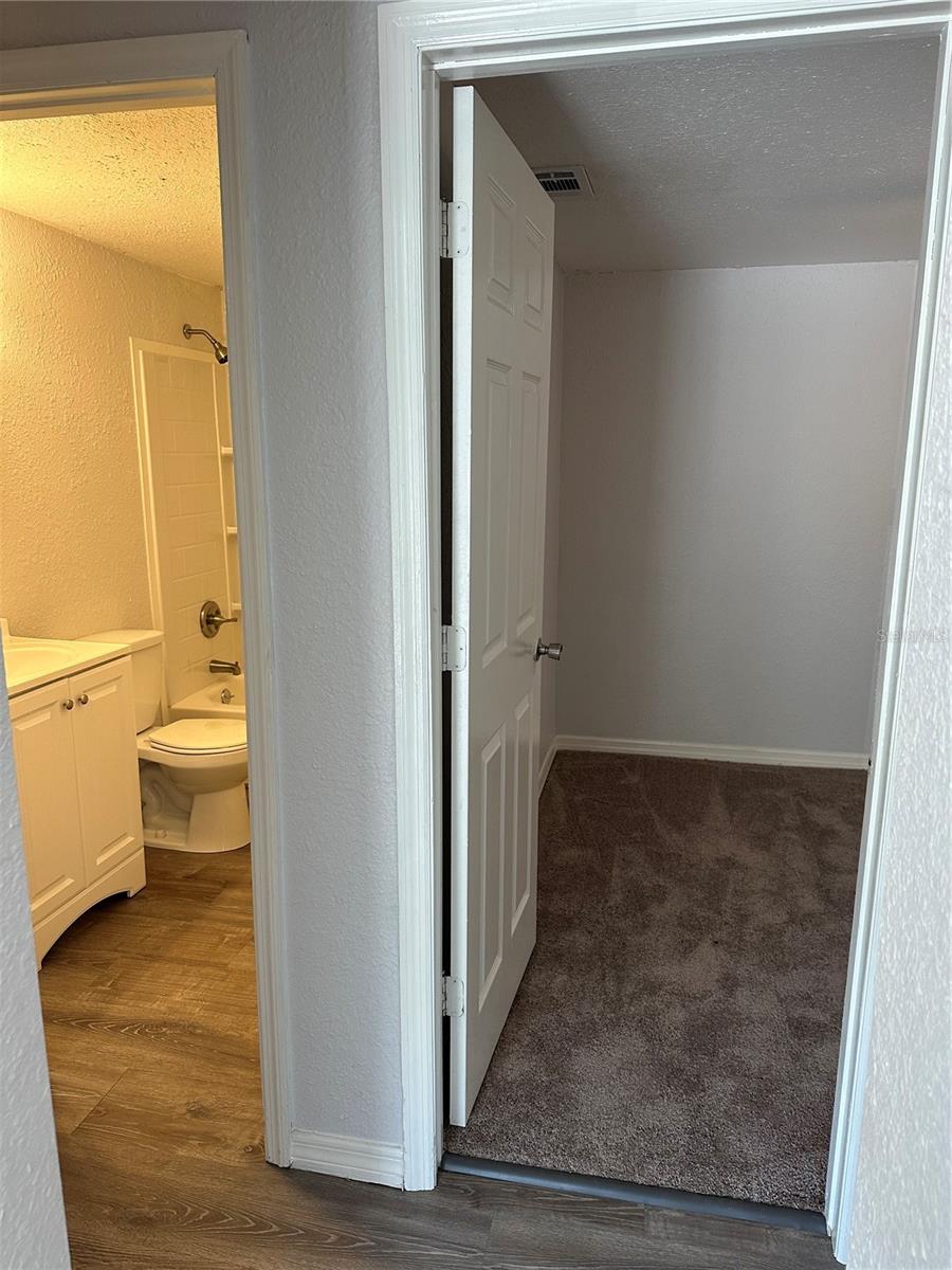 4214 E PALIFOX ST — photo 11