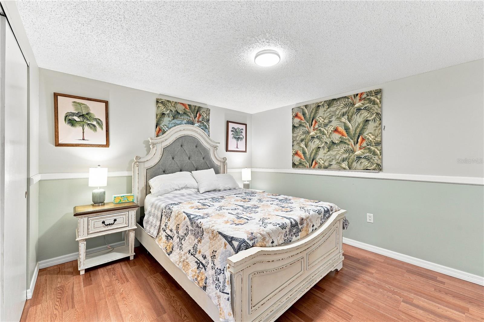 540 BLACKBURN ST — photo 13