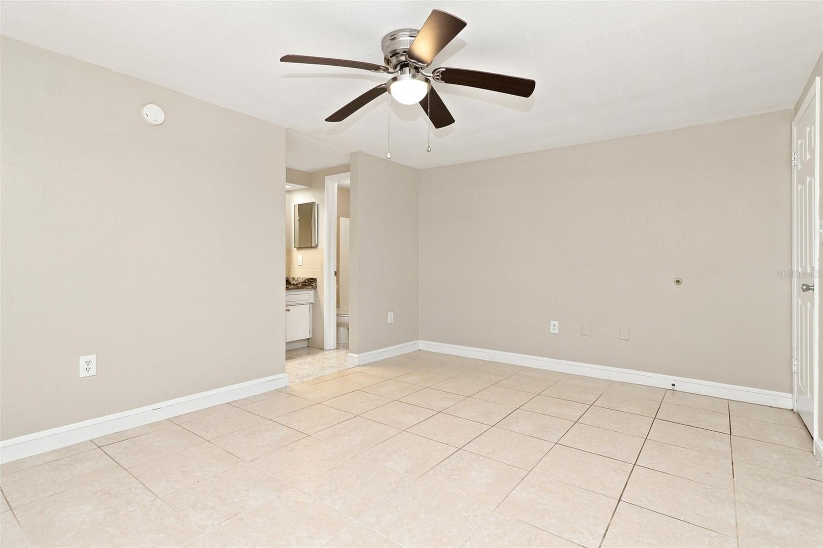 5600 ANDREA DR — photo 10