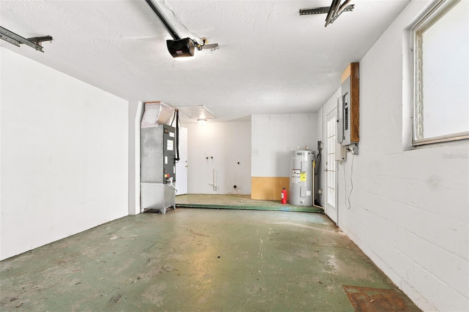 5600 ANDREA DR — photo 19