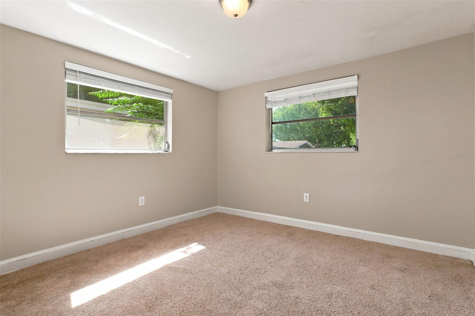 5600 ANDREA DR — photo 11