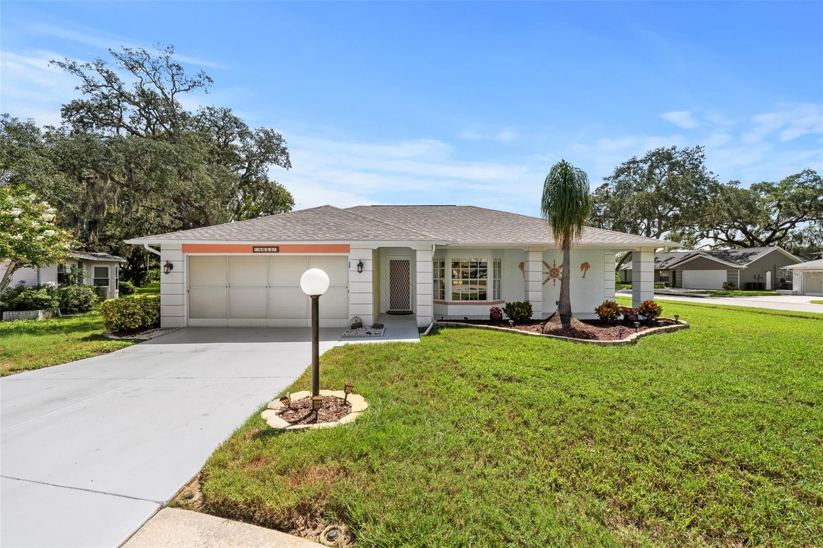 8643 GOLD PINE DR — photo 2