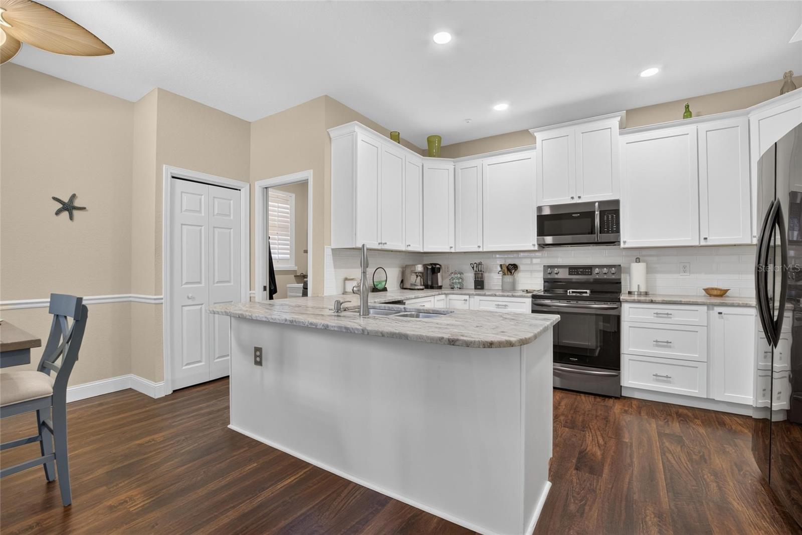2205 PRESERVATION DR — photo 18