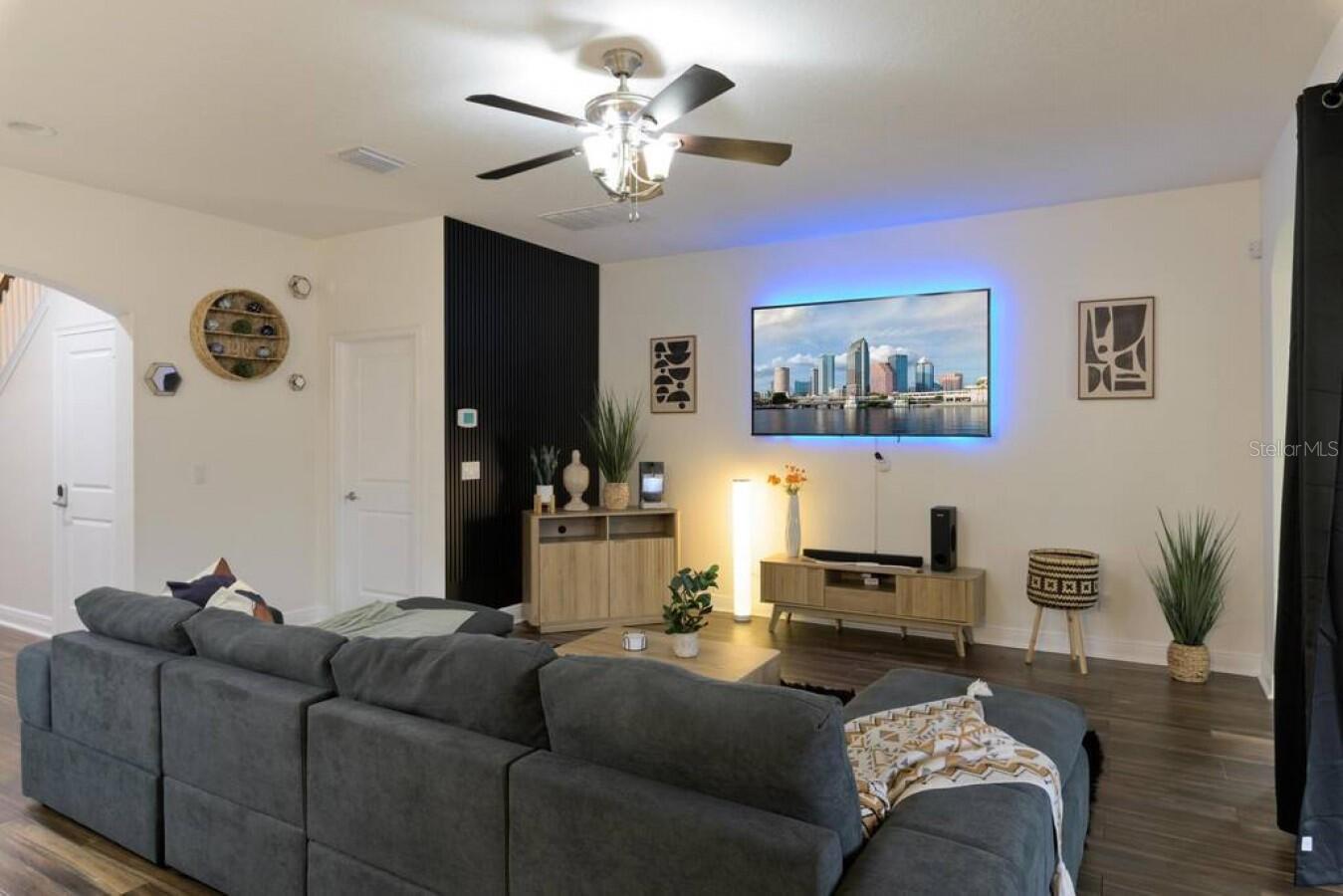 2930 W ROGERS AVE — photo 62
