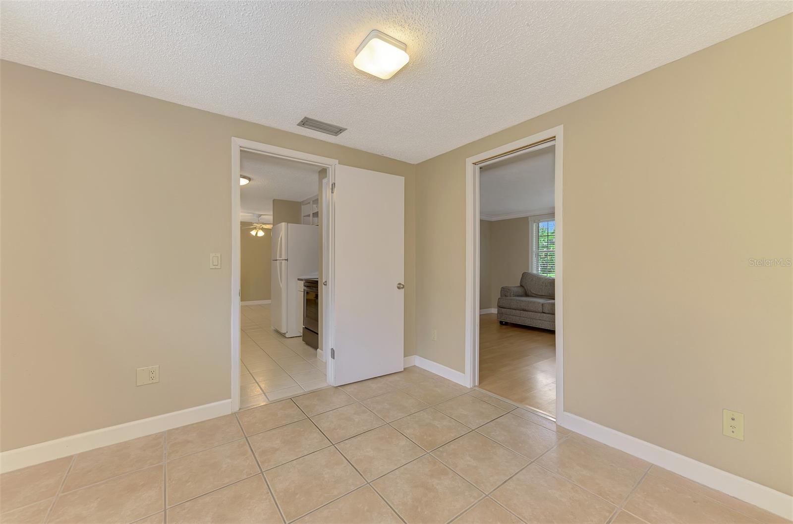 3727 PRADO DR — photo 16