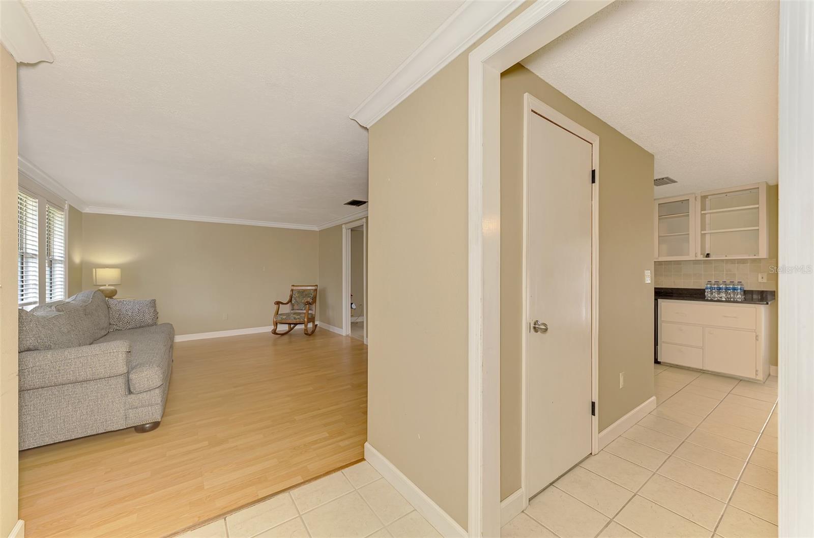 3727 PRADO DR — photo 10
