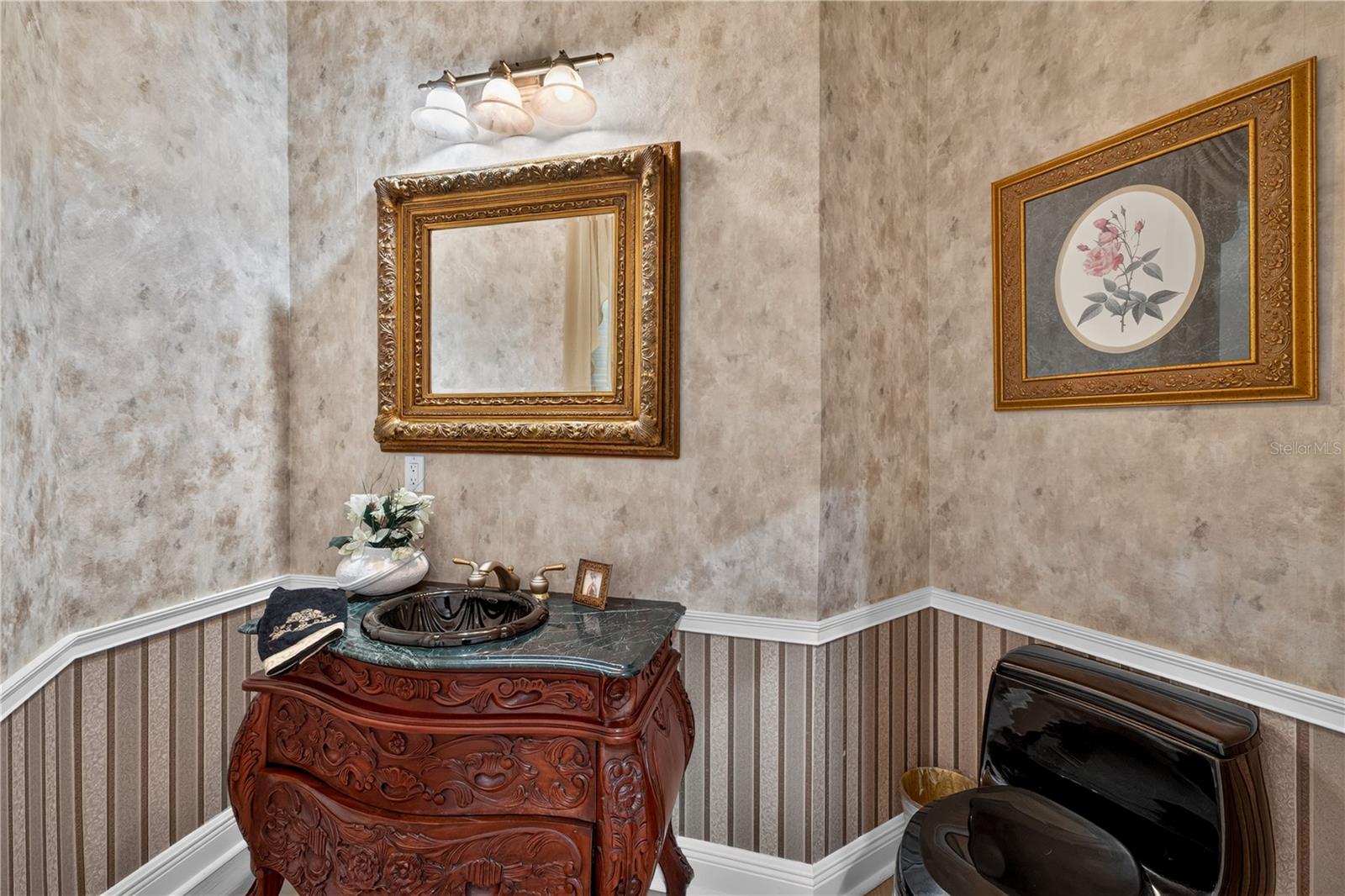 21732 SHAMU DR — photo 25