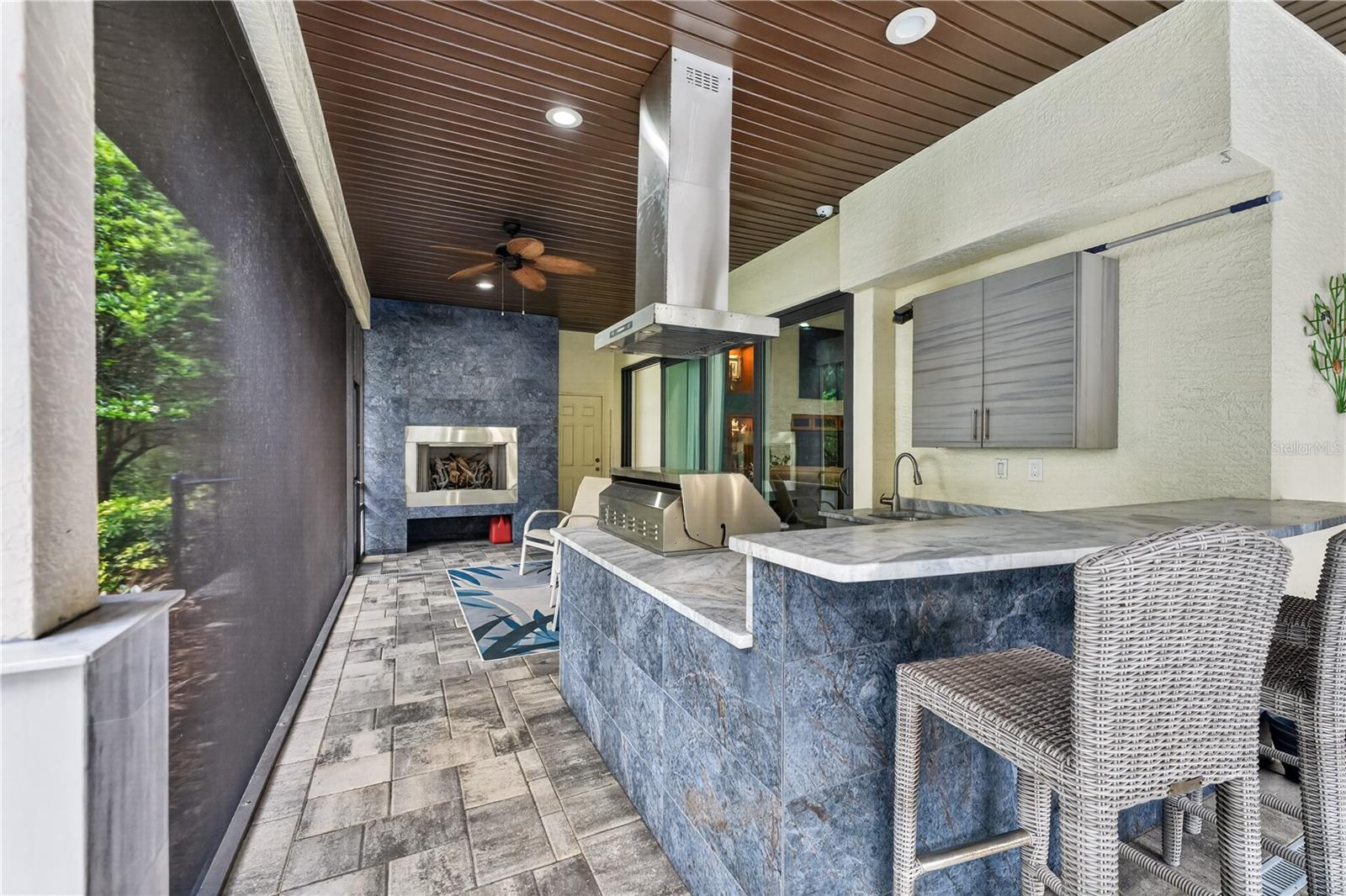 21732 SHAMU DR — photo 6