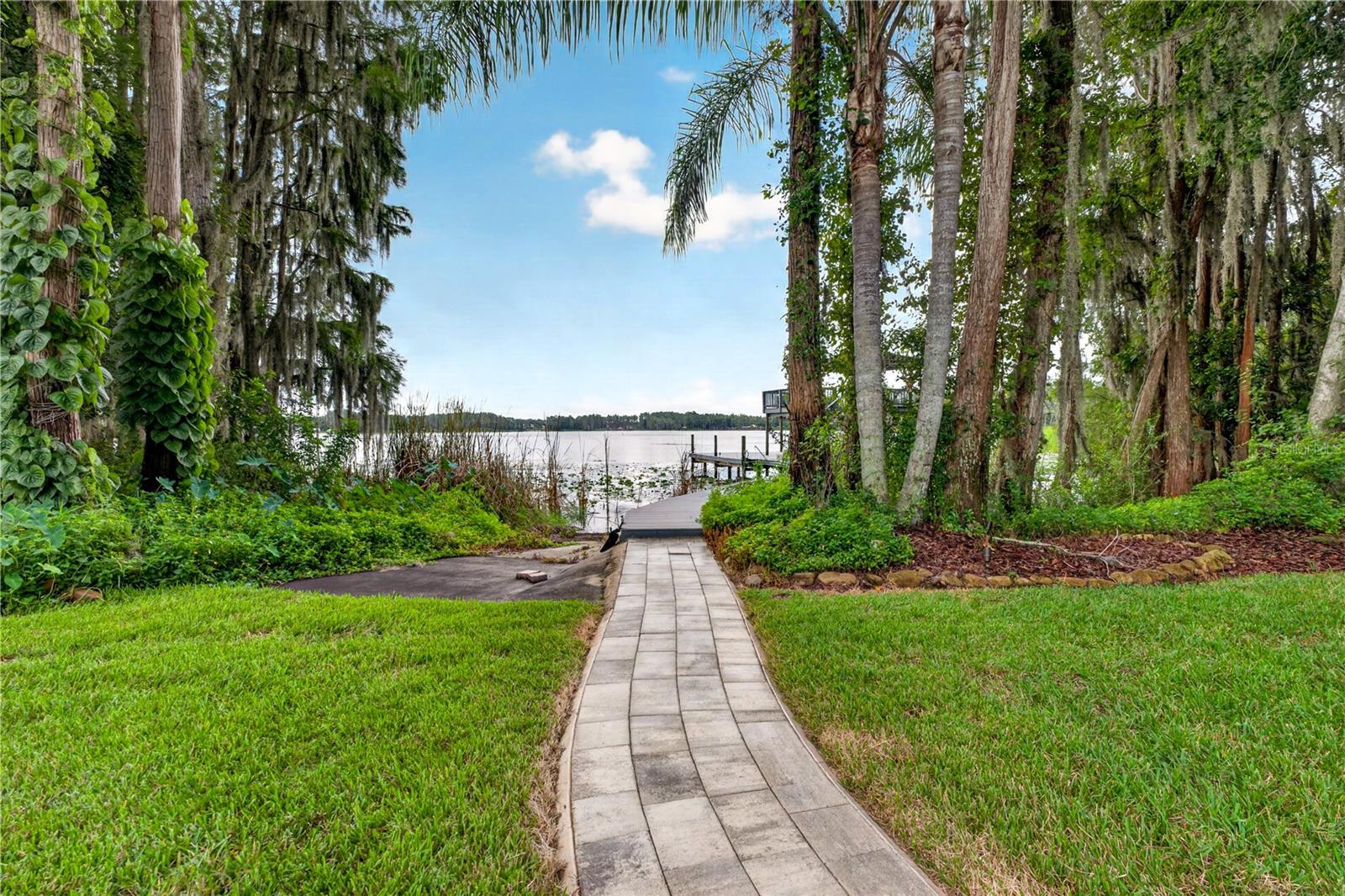21732 SHAMU DR — photo 77