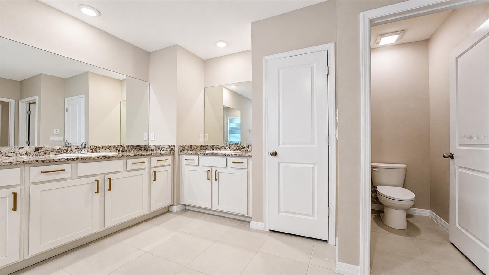 12455 SHINING WILLOW ST — photo 36