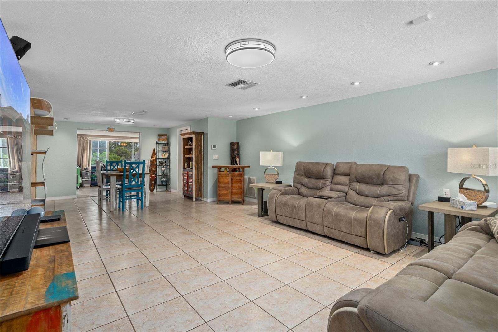 5410 FLORA AVE — photo 15